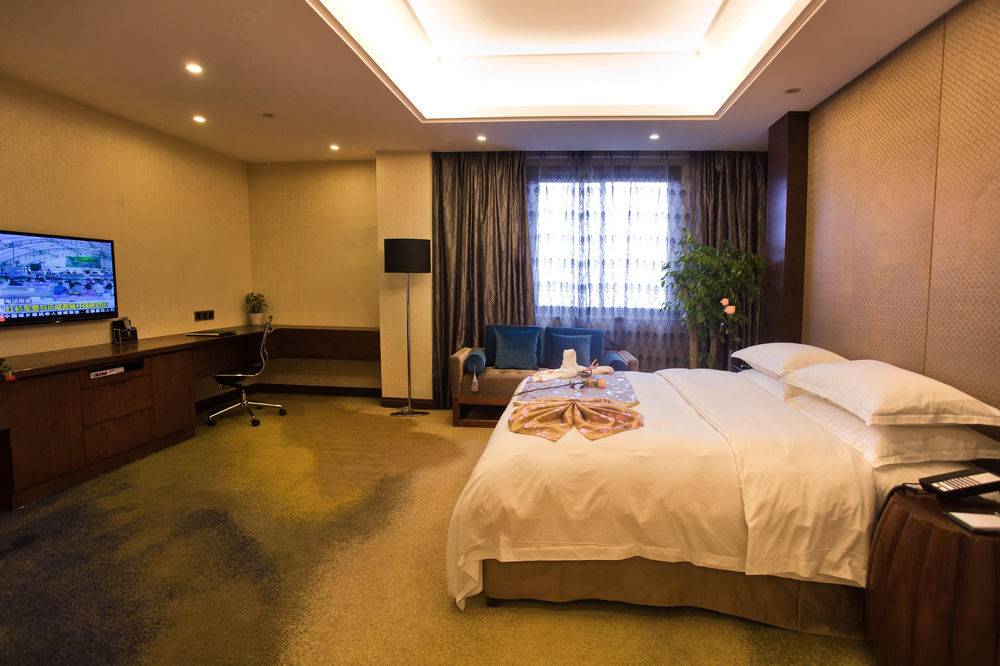 Joymoon Hotel Хуаншань Экстерьер фото